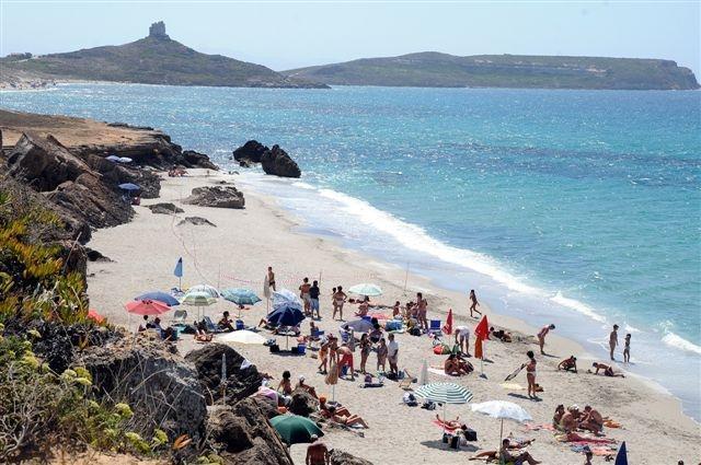 Nelle spiagge di Cabras tre aree per i cani