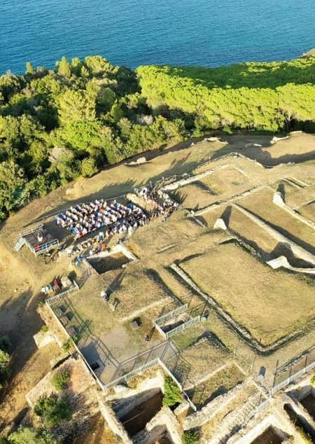 Villa delle Grotte, la stagione entra nel vivo: ecco gli orari 