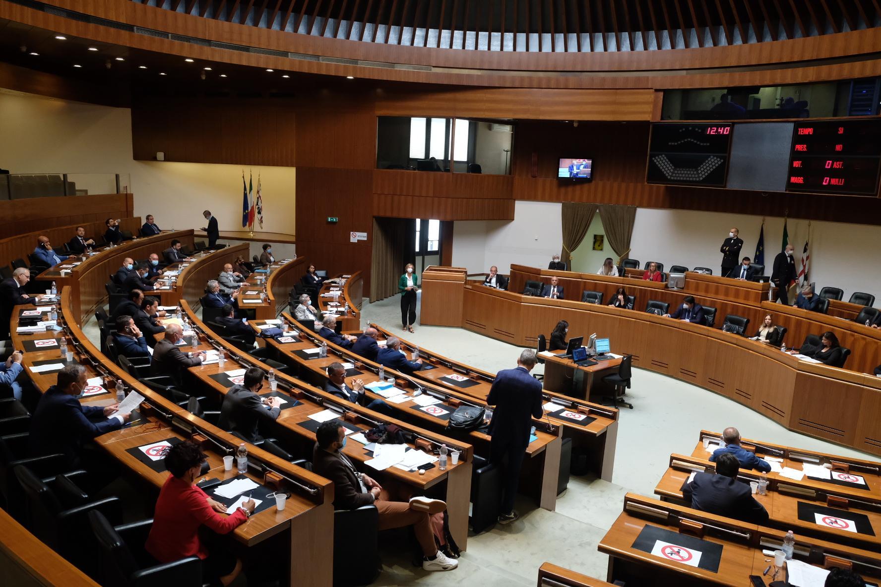 La Salva Sardegna è legge: 186 milioni di euro per lavoratori e aziende 