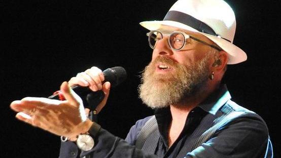 L’omaggio a Fred Bongusto e al suo amore per la Versilia con la voce di Mario Biondi