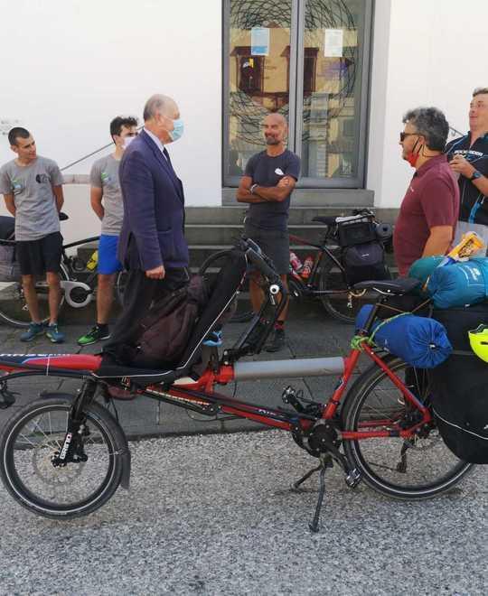 Sulla Francigena con un tandem speciale
