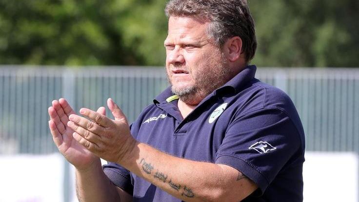 Mister Marselli alla Cuoiopelli Pagano e Vaglini al Calci