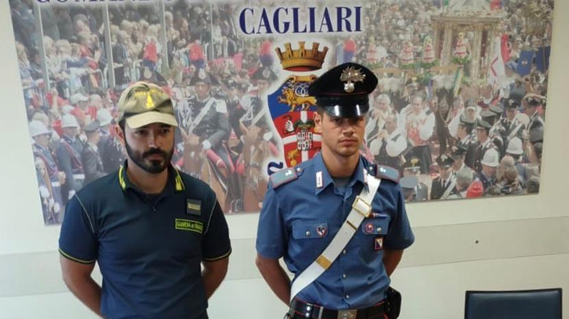 Otto chili di hascisc in un palazzo base d'appoggio di un pusher 20enne nel centro di Cagliari