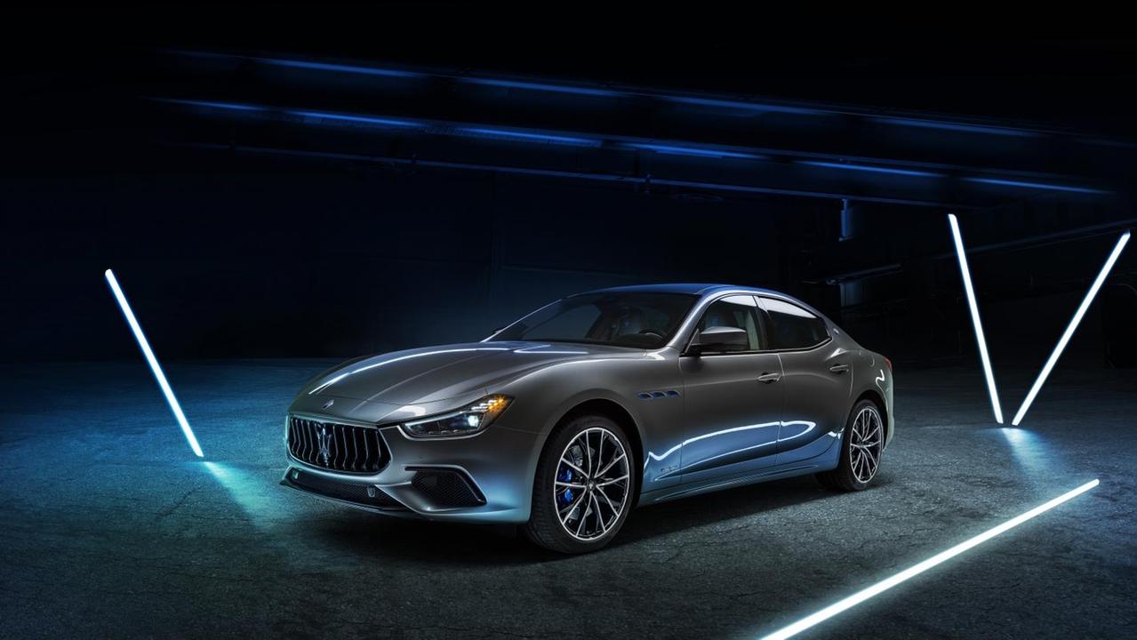 Modena Ecco la Maserati Ghibli Hybrid elettrificata