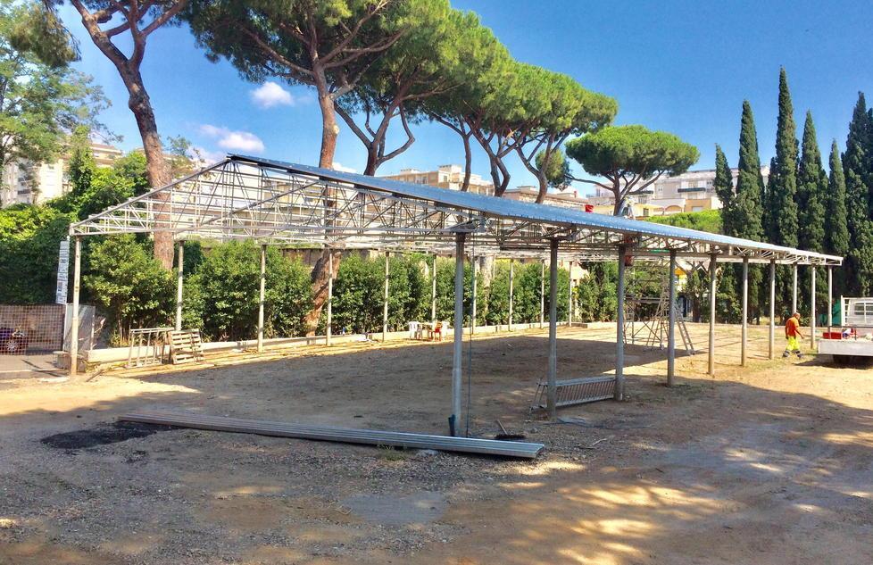Un nuovo parcheggio accanto alla stazione di Cecina, al posto del degrado: «Pronto in un mese»  