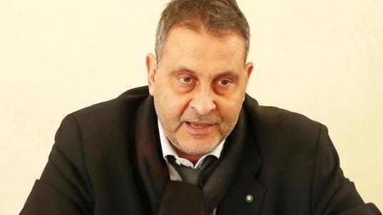 Caso-Giurlani, il sindaco si difende: «Diecimila chilometri al mese? Lavoravo fino alle 2 di notte»