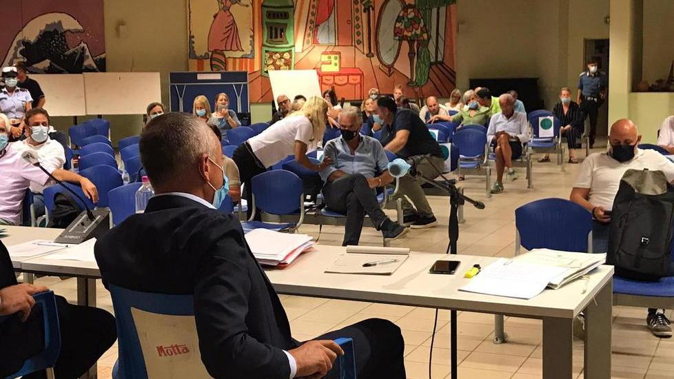 Coluccini si salva grazie al voto del grillino Vasco Merciadri