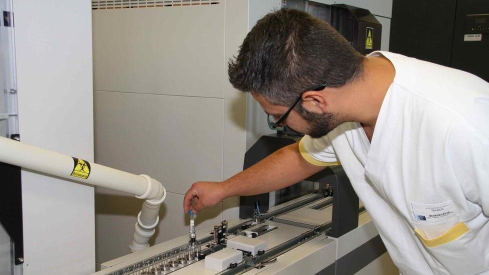 Il virus colpisce i giovani Positiva bambina di 4 anni