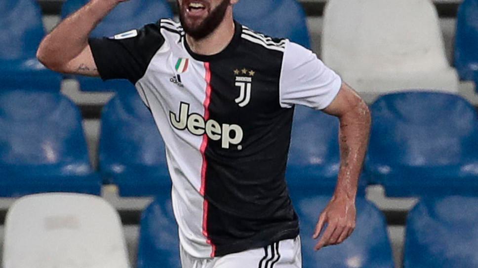 Gol, spettacolo e un punto a testa fra Sassuolo e Juve, che va