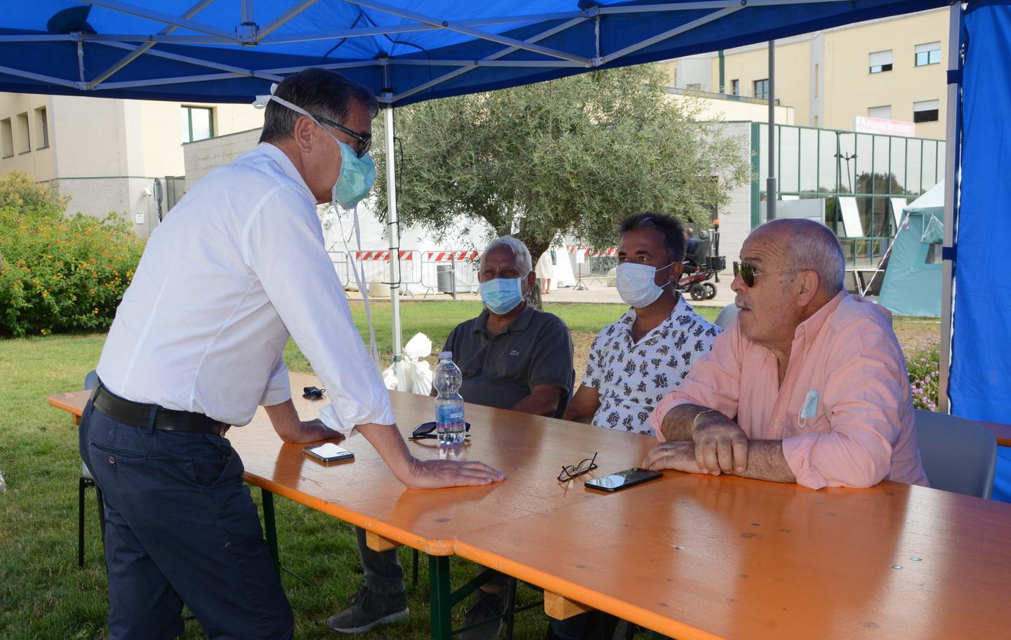 Ospedale vicino al collasso Olbia scende in piazza 