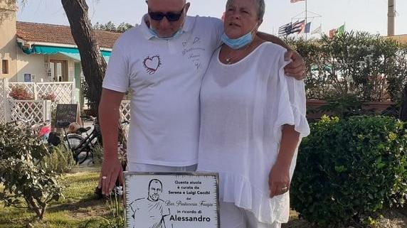 Aiuole in piazza Mazzini in memoria di Alessandro Cecchi
