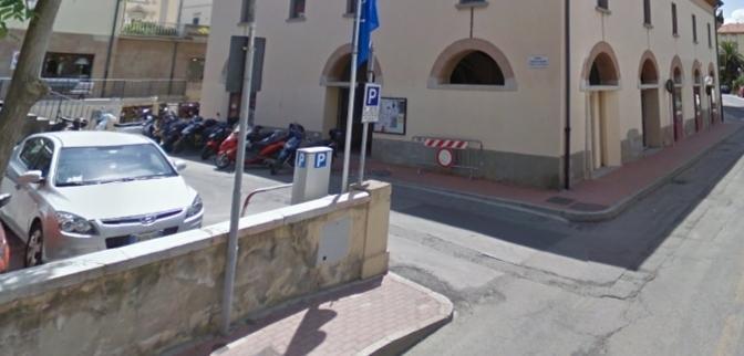 Radiologi e oncologi a disposizione in piazza Mischi 
