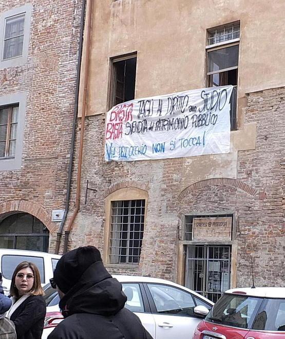 Occupazione record stop dopo undici anni 