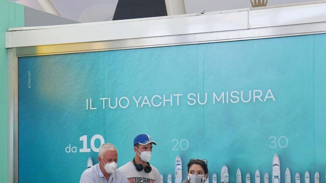 Chi arriva è obbligato a registrarsi
