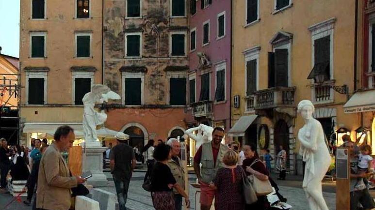 Carrara si fa bella: è il festival del marmo