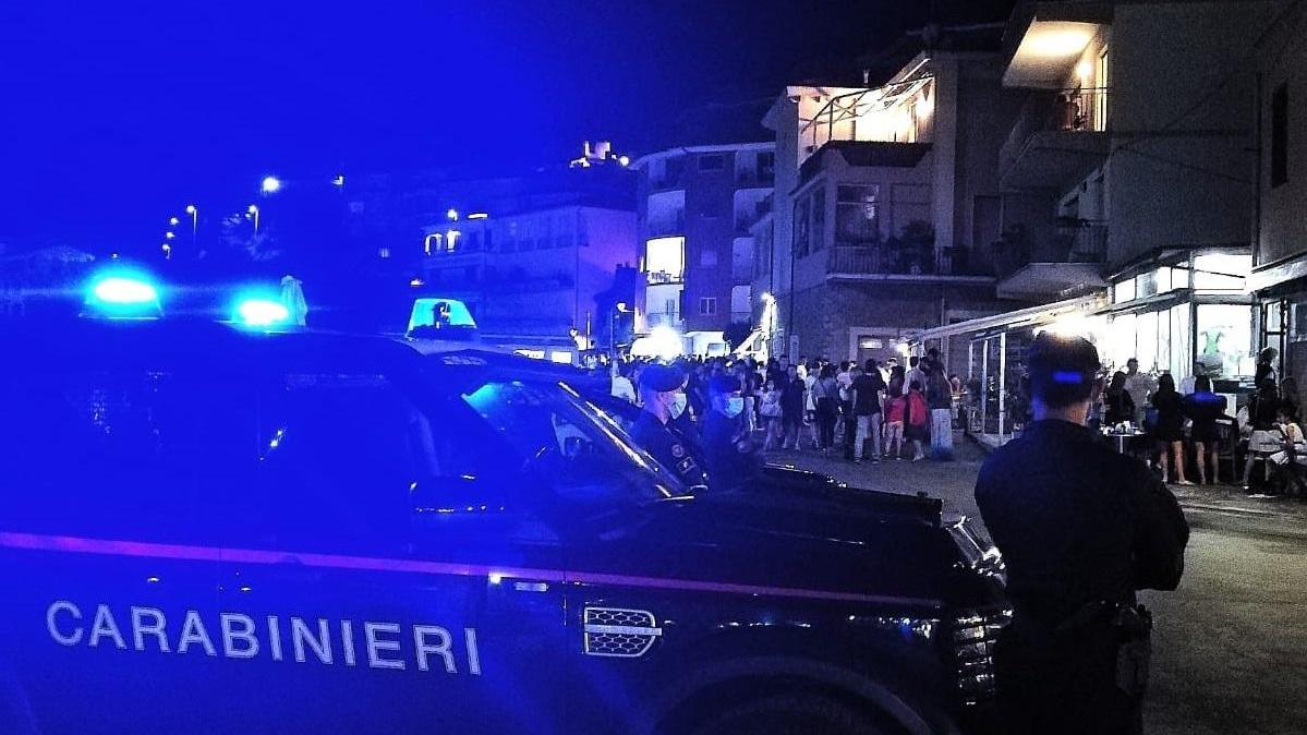Notti brave a Porto Ercole, due bar chiusi e sanzionati. E 11 minorenni finiscono in caserma