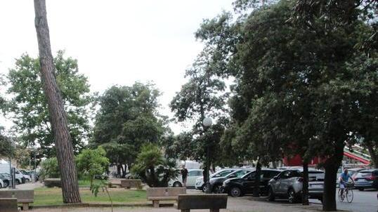 Piazza D’Azeglio ristrutturata con il parcheggio sotterraneo