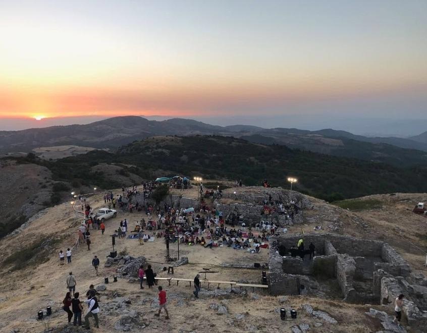Da Cristicchi alle “Notizie dall’Amiata” Esplode l’estate di eventi ad Arcidosso 