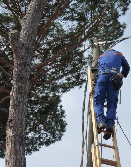 Nuove linee elettriche tra via della Costituzione e via Livornese di Sotto