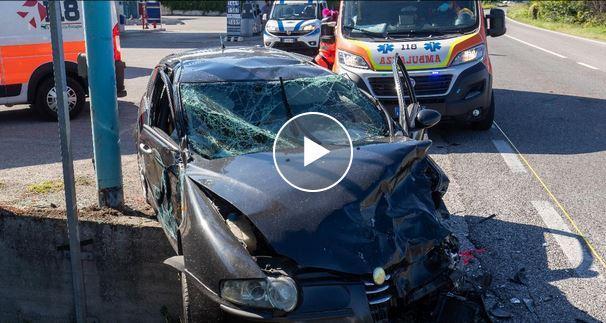 Ferrara, scontro tra auto: cinque feriti, coinvolti anche due bambini 
