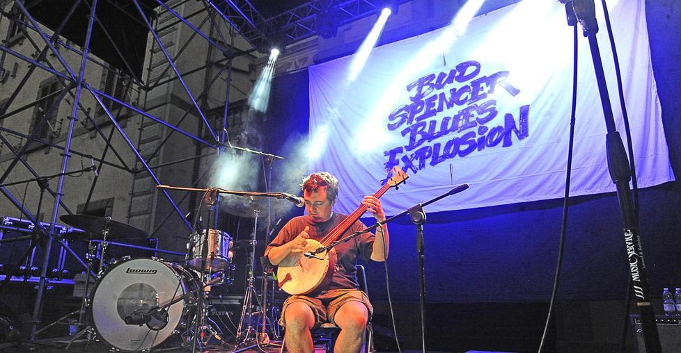Blues Around in piazza del Duomo