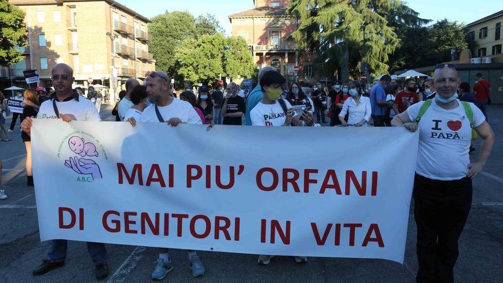 Scientology e Ccdu «Bibbiano è ovunque abbiamo già liberato duecento bambini»