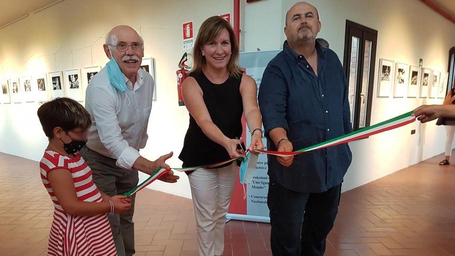 Mostra con le foto dei soci