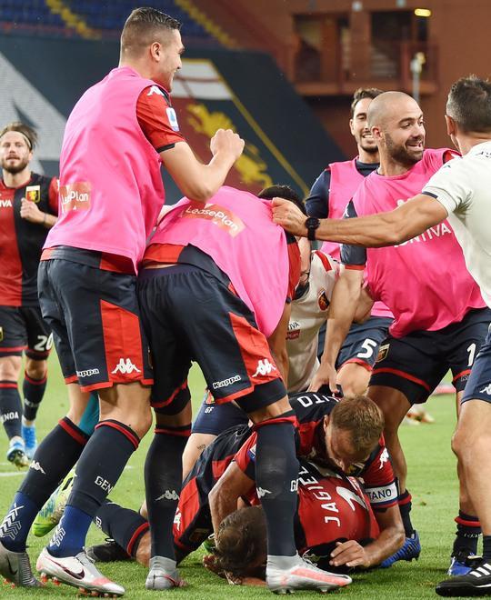 Ranieri, altro capolavoro Passa a Parma, festa Samp