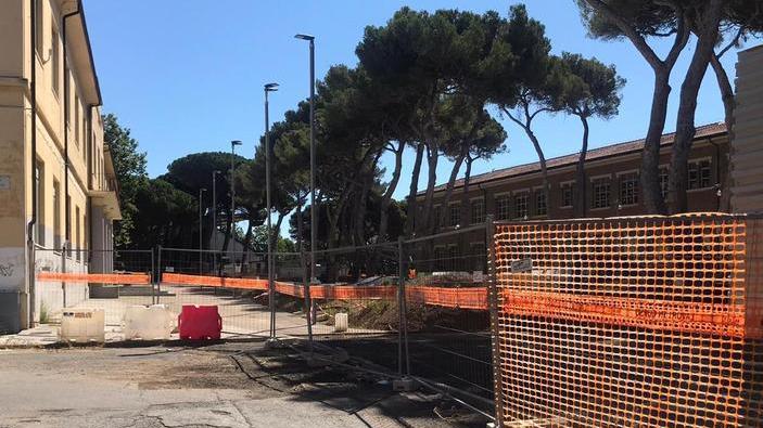 Fine dei lavori sulla piazza la scadenza alla fine del mese