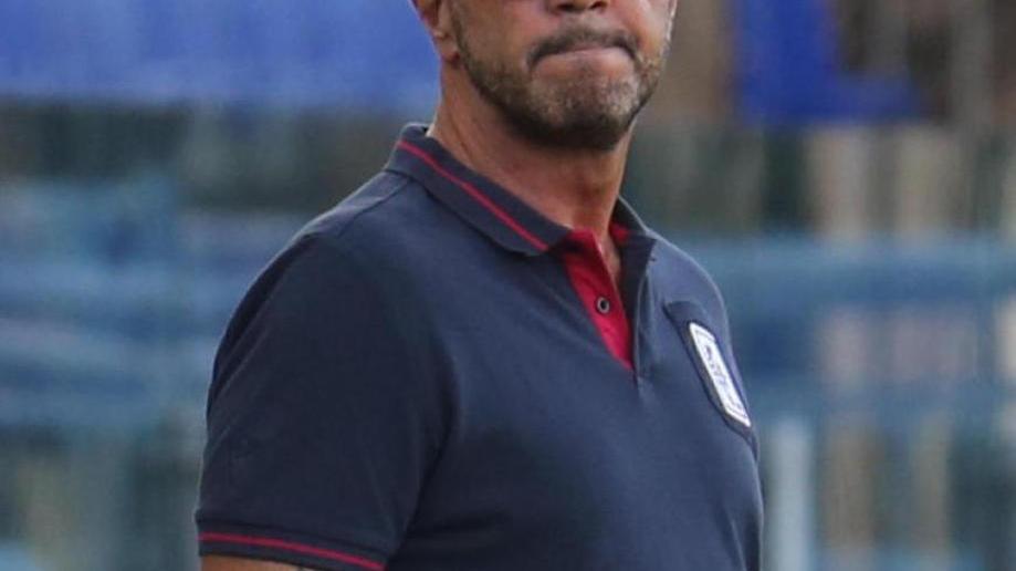 Zenga-Cigarini, muro contro muro