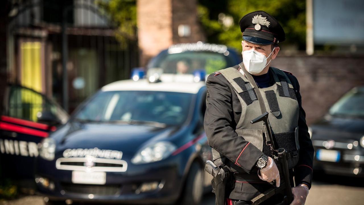 Carpi, arrestato mentre vende cocaina in centro