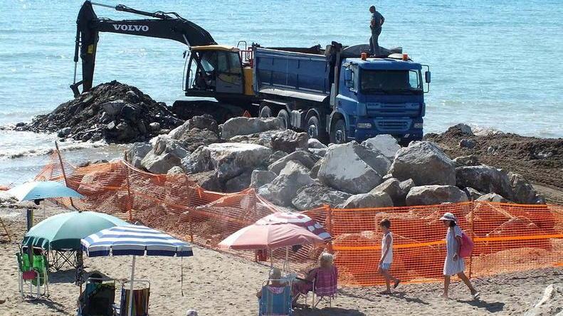 Bagnini, due postazioni in più di salvamento sulle spiagge libere