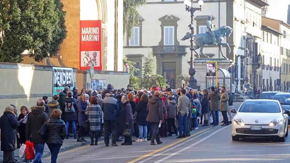 In piazza per Marino il giorno di San Jacopo L’idea delle donne Pd