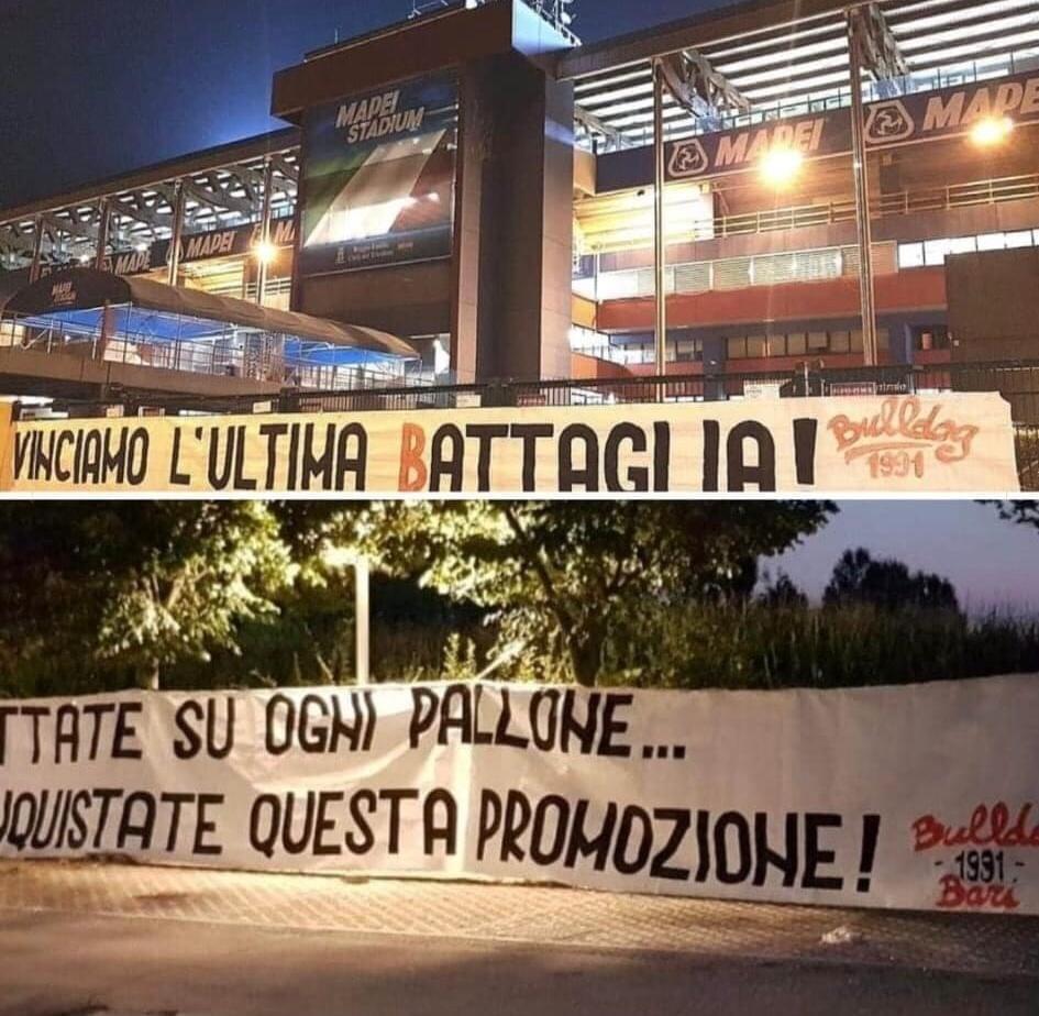 "Blitz" dei tifosi del Bari per la finale: appeso striscione fuori dallo stadio di Reggio Emilia 