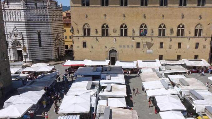 Il sindaco ci ripensa: S. Jacopo col mercato