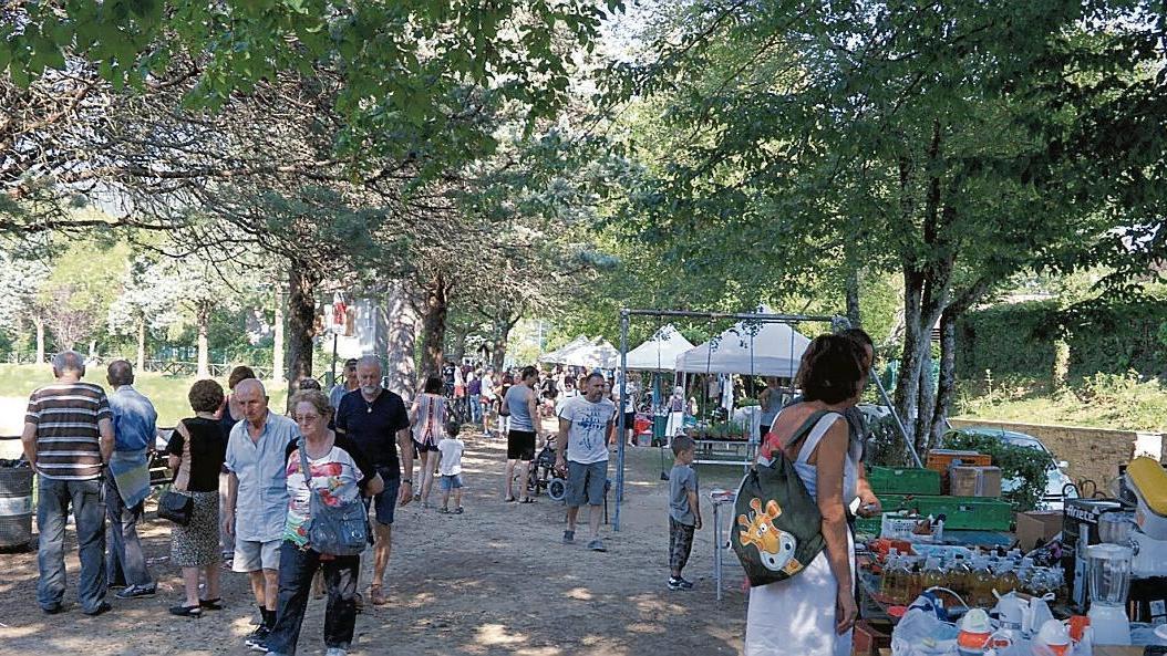 Mai tanti turisti a Montepiano dai tempi della Belle Époque