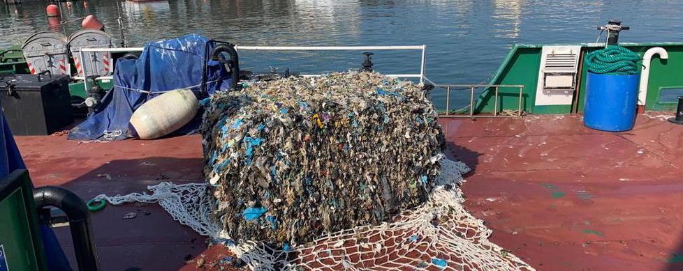 Ecoballe, 5 anni in mare L’appello di Legambiente «Vanno rimosse subito» 