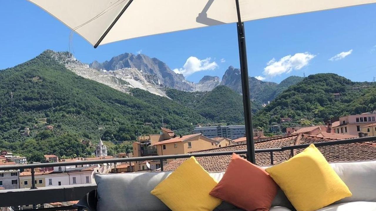 Nuova sfida del Michelangelo, ecco la terrazza per l’aperitivo