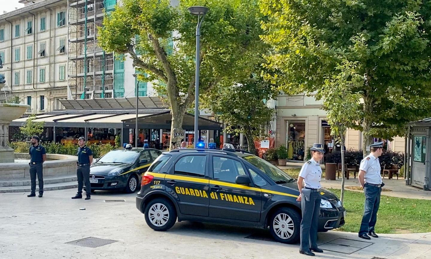 Cinquantenne in carcere con l’accusa di essere il vero gestore del “Bar Centrale” 