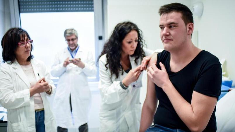 Ferrara, influenza: centomila dosi per la profilassi anticipata