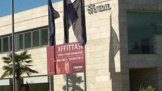 «Finedil provveda a mettere in sicurezza lo stabile in via Mazzini»