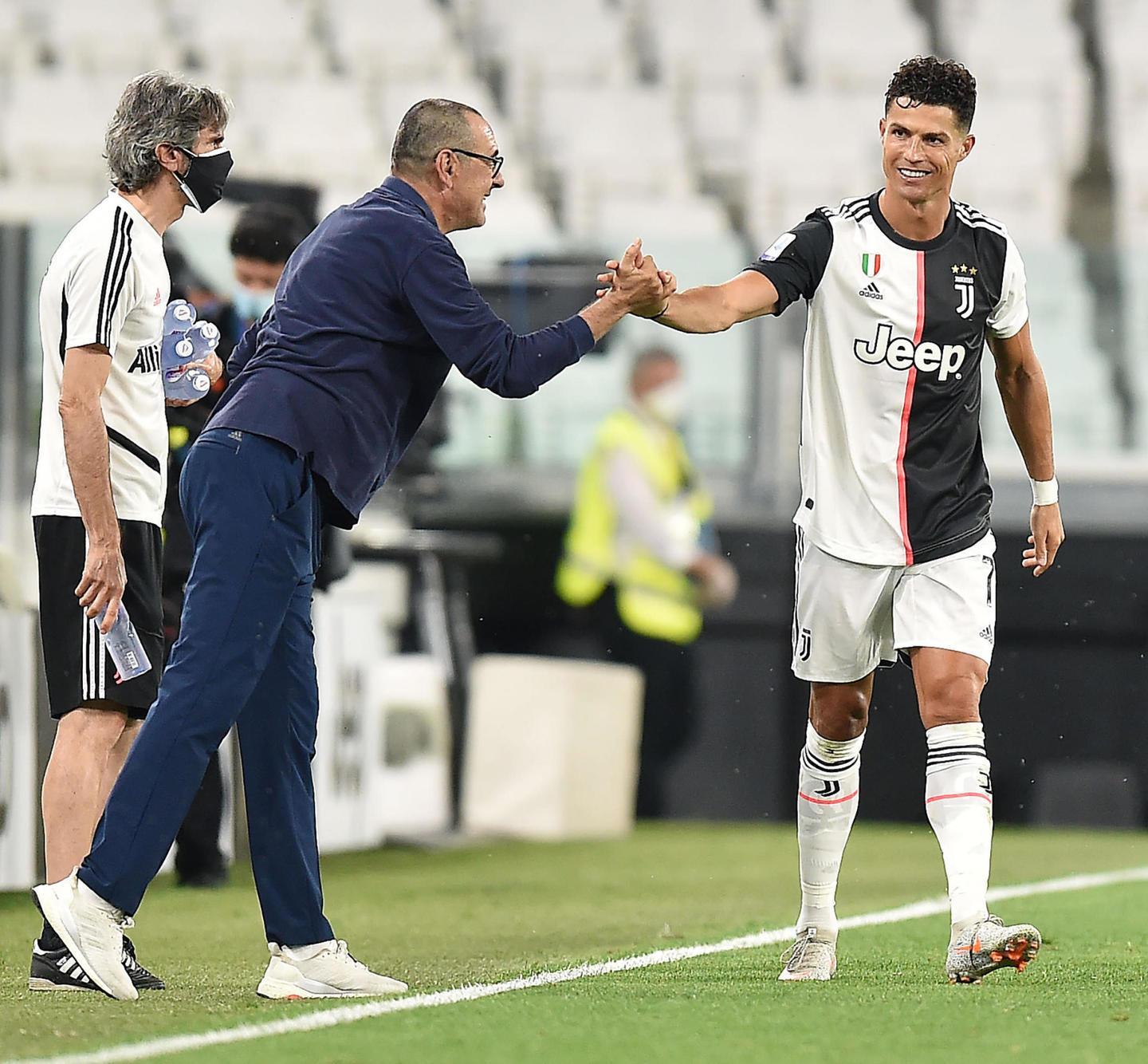 Sarri: «Quasi vinto non basta ora restiamo concentrati» 