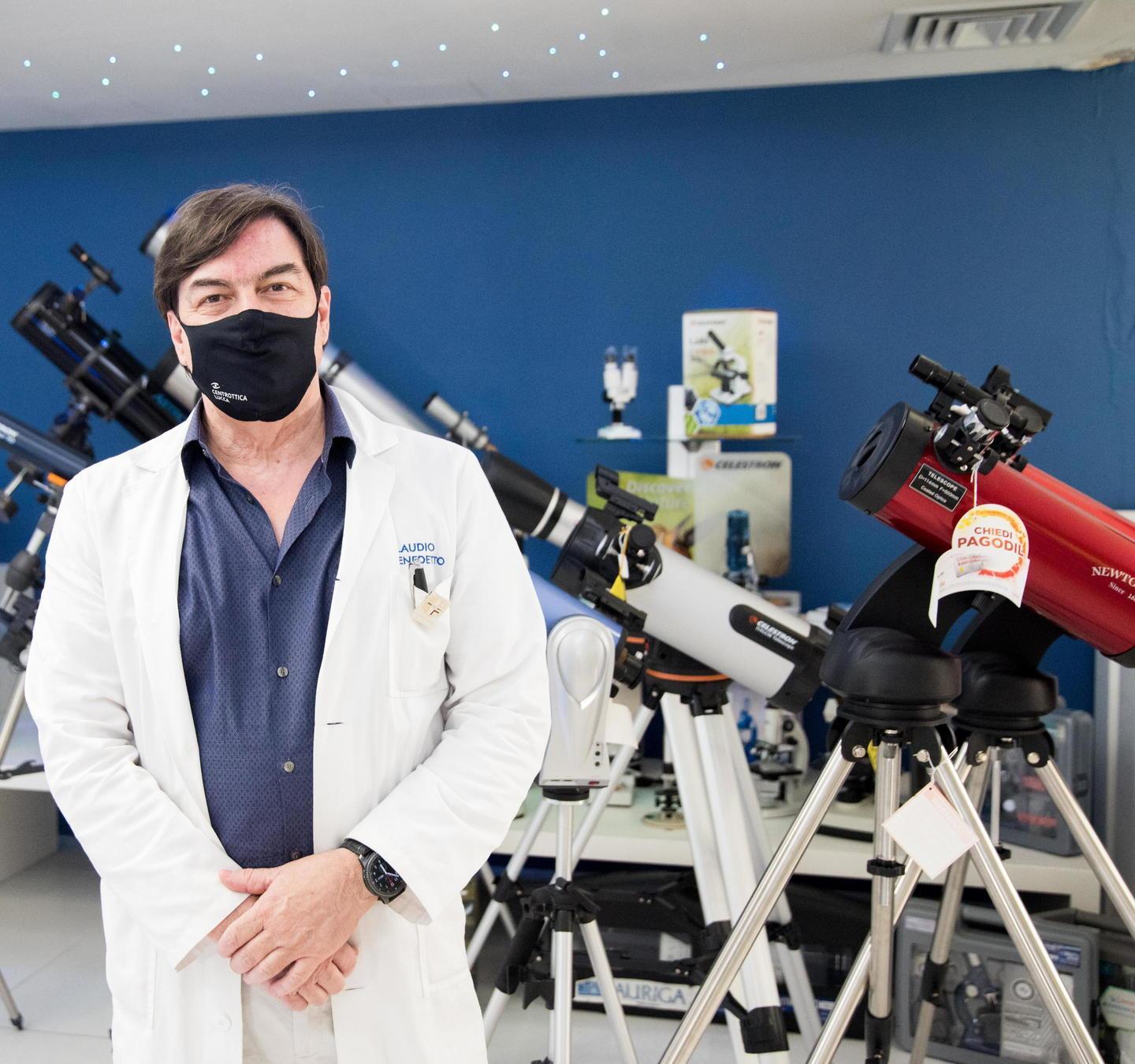 Si riscopre il fascino del cielo Boom di vendite di telescopi