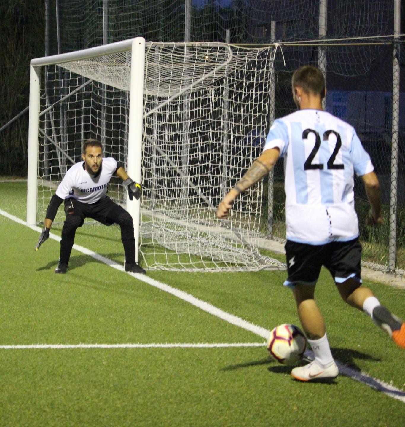 Scattato il Van Toff, subito tanti gol e spettacolo nel calcio a cinque 