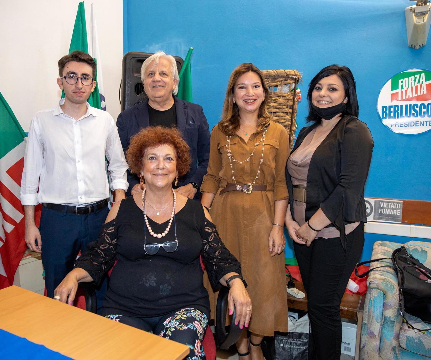 Forza Italia presenta i candidati, obiettivo prendersi la Toscana 