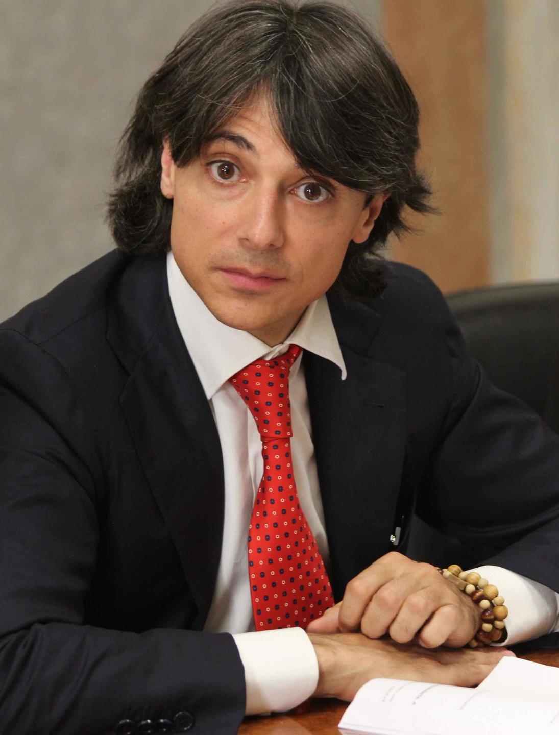 Marchi: «A settembre quattro persone in più per l’ufficio anagrafe»