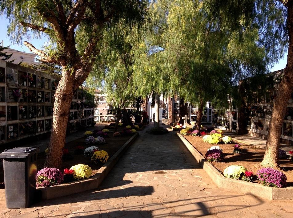 Il cimitero “limitato” non piace ai cittadini 
