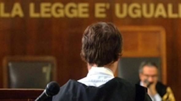 Studentessa stuprata nella baracca: condannato