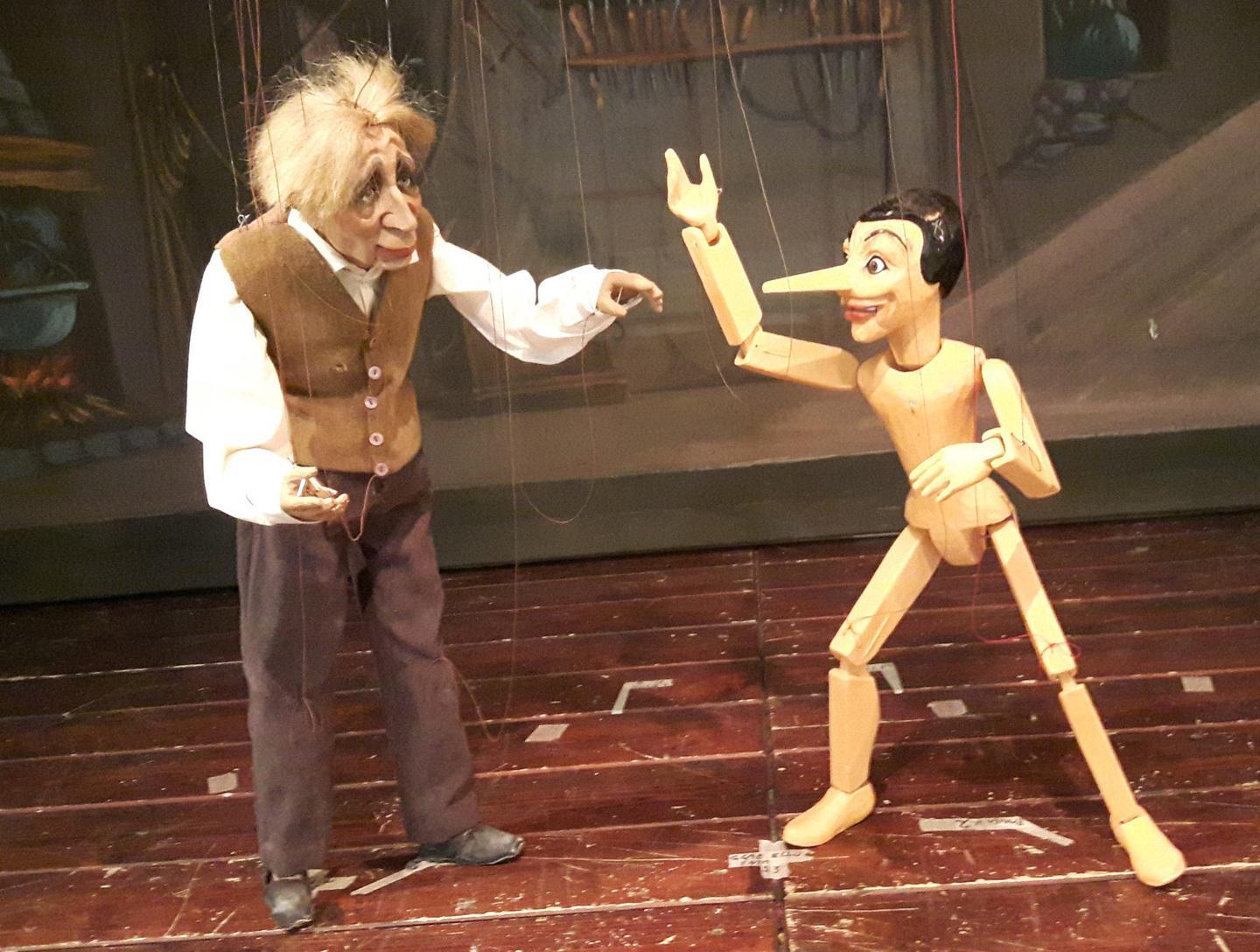 A teatro meno spettatori ma con poltrone e tavolini 