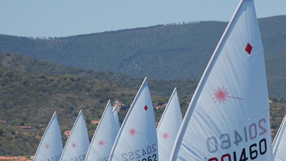 Spettacolo con i Laser Pasqui trionfa nei 4.7, battaglie nei Radial e tra gli Standard
